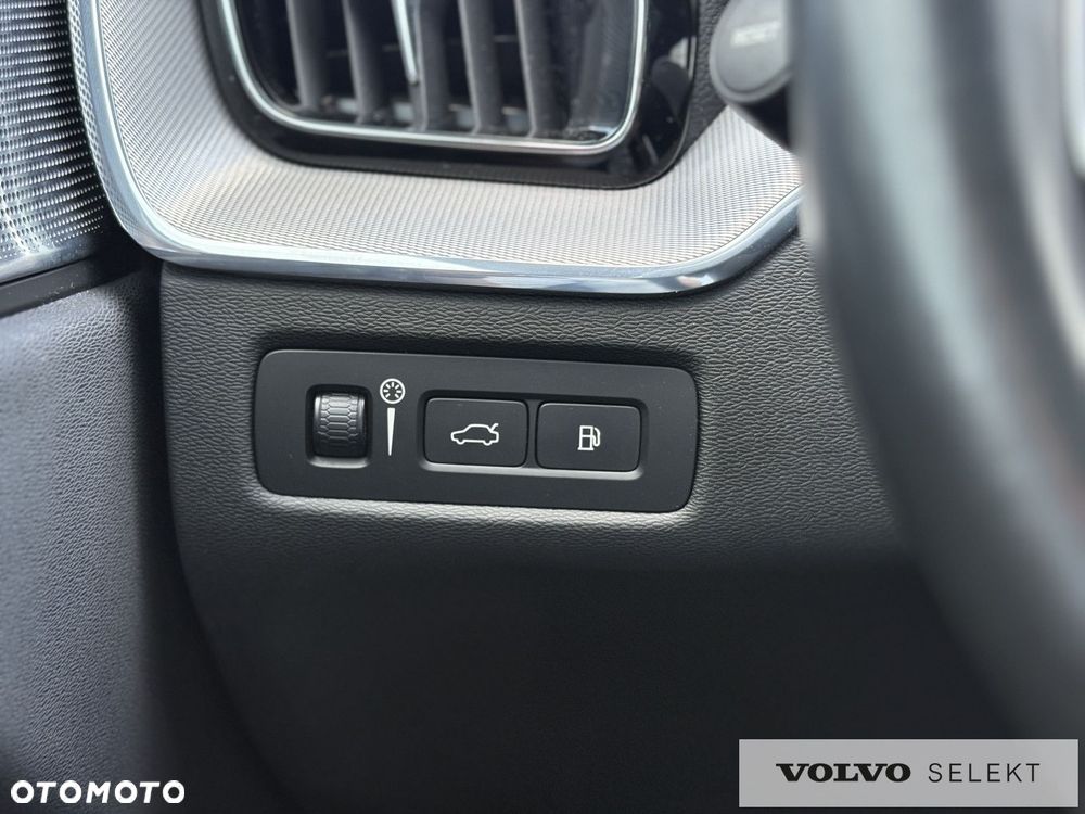 Volvo XC 60 - 33