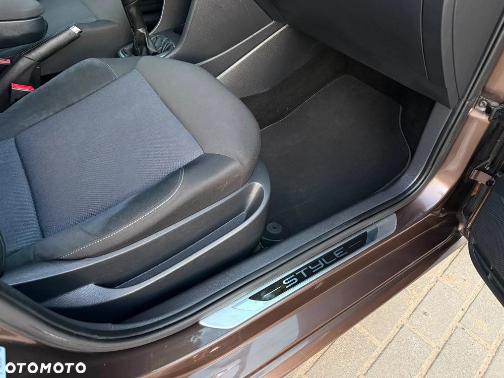 Volkswagen Polo 1.2 TSI Style - 10