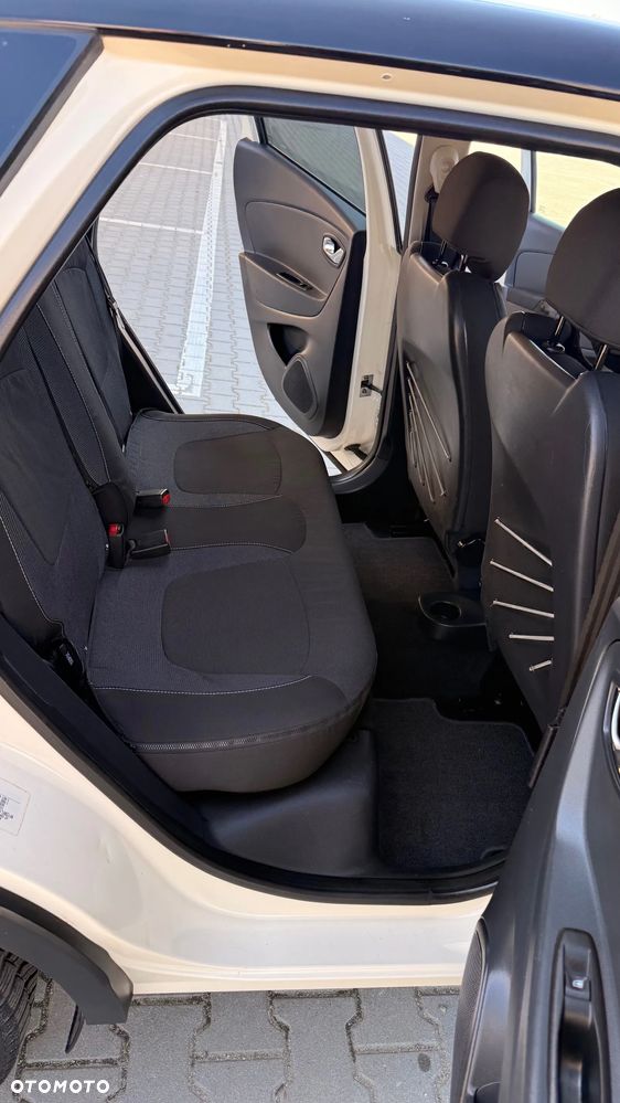 Renault Captur 1.5 dCi Energy Intens - 12