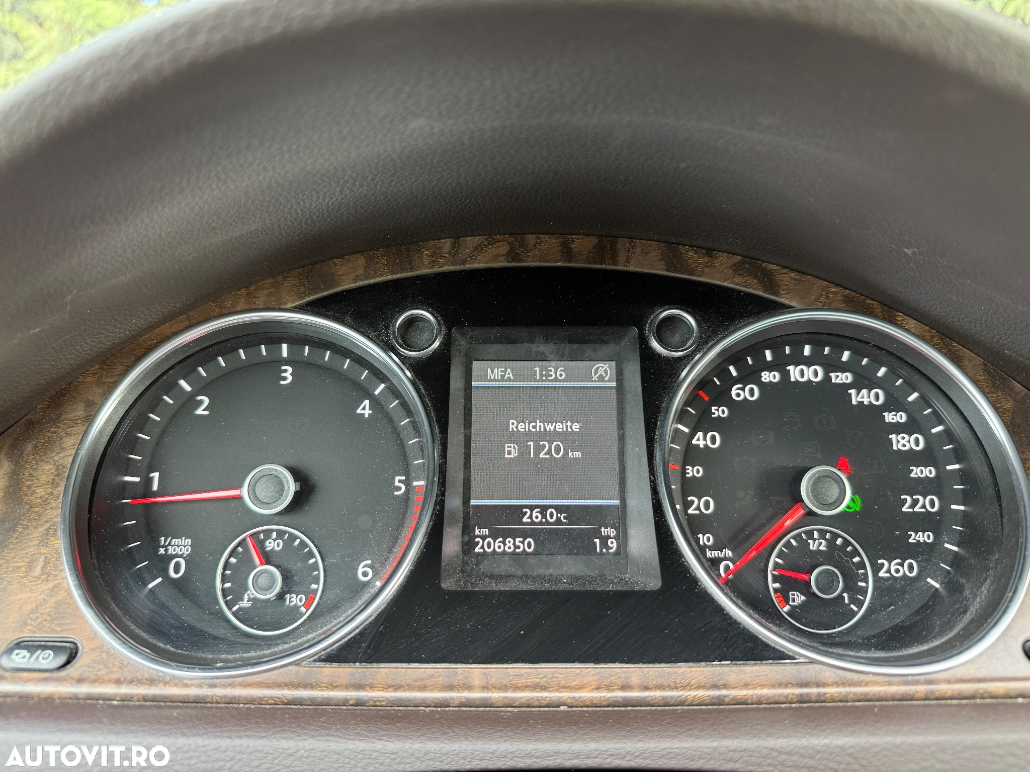 Volkswagen Passat Variant 2.0 TDI Blue TDI DSG Highline - 19