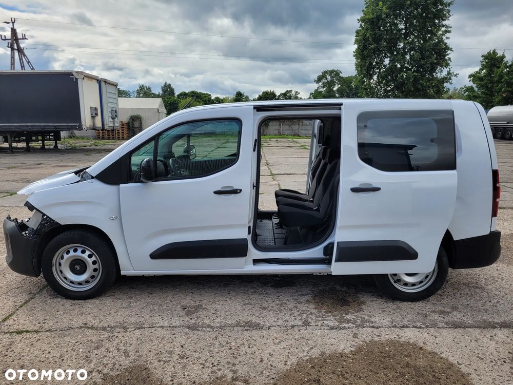 Citroën Berlingo XL 1.5 BlueHDI Max S&S EAT8 - 26