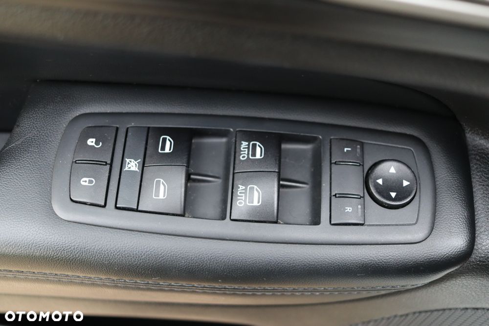 Jeep Grand Cherokee 3.6 V6 Overland - 31