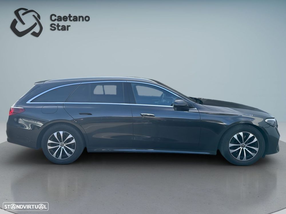 Mercedes-Benz E 220 d Avantgarde - 4