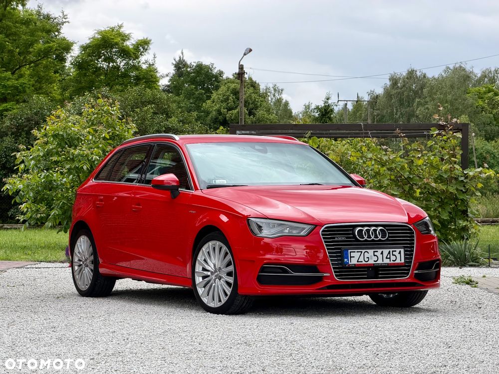 Audi A3 Sportback 1.4 TFSI E-tron Ambiente e-S tronic - 9