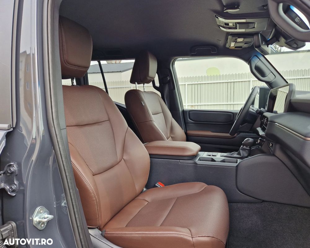 Toyota Land Cruiser 250 - 10
