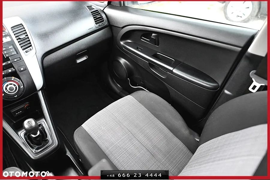 Kia Venga 1.4 CRDi 90 Attract - 20