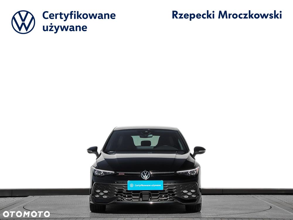 Volkswagen Golf - 3