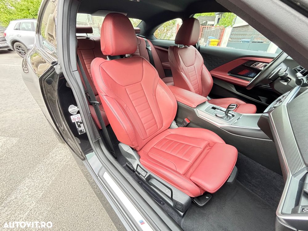 BMW Seria 2 220i AT M Sport - 8