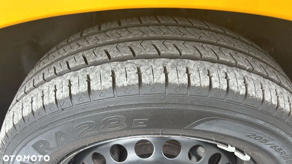 Volkswagen Transporter Kombi L1H1 - 32