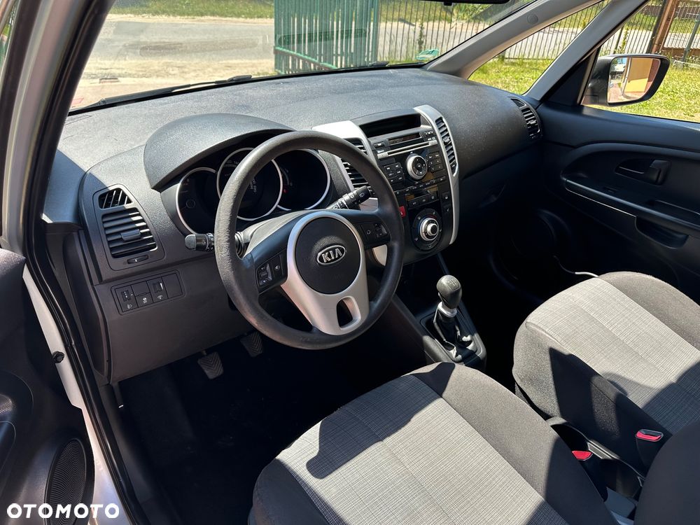 Kia Venga 1.4 CVVT Edition 7 - 13