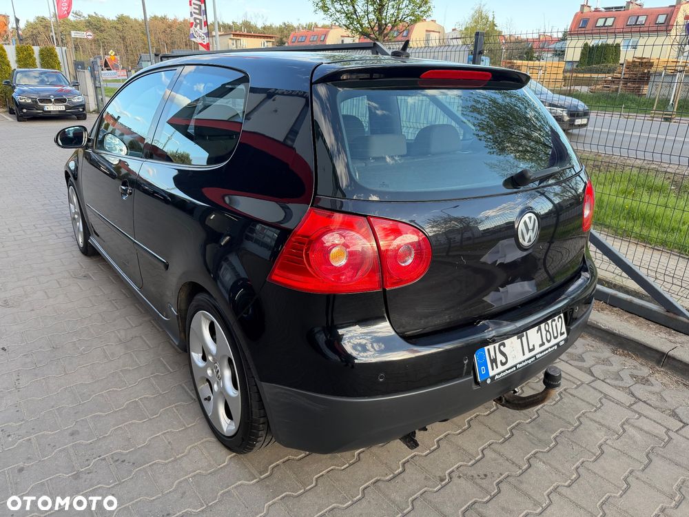 Volkswagen Golf 2.0 TSI GTI - 3