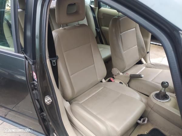 Conjunto De Bancos Audi A2 (8Z0) - 6