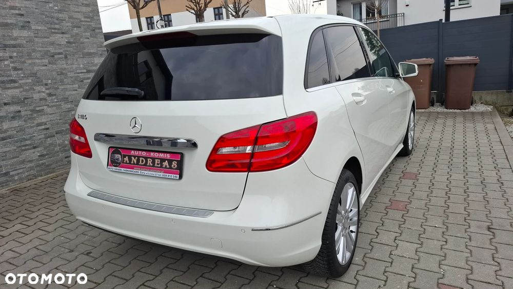 Mercedes-Benz Klasa B 180 - 12
