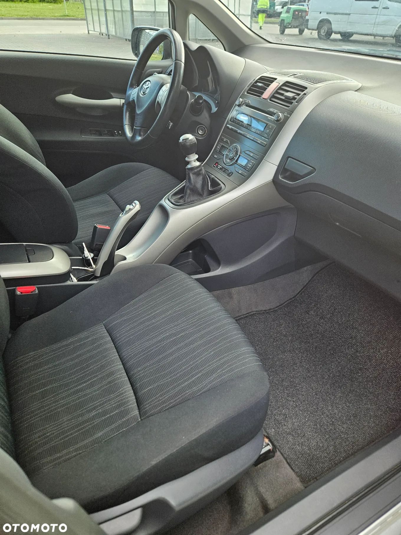 Toyota Auris - 10