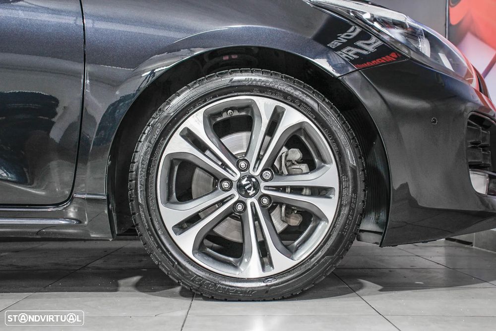 Kia Ceed 1.6 CRDi GT Line - 15