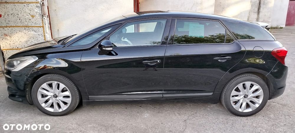 Citroën DS5 THP 200 SportChic - 4