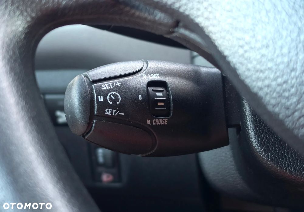 Peugeot Partner 1.6 BlueHDi Outdoor - 31