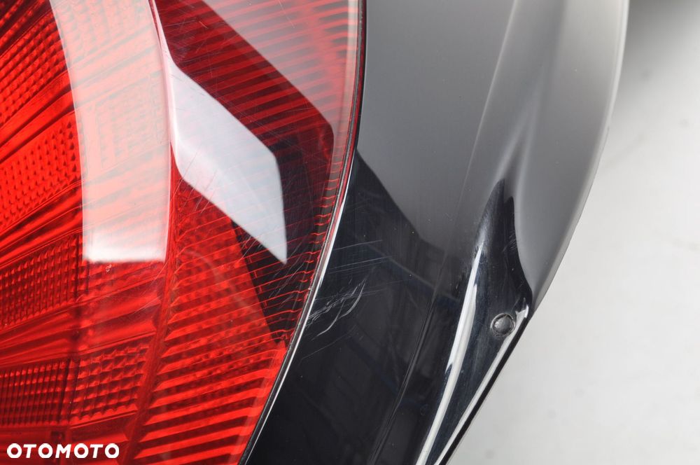TOYOTA YARIS IV LAMPA PRAWA TYLNA PRAWY TYŁ - 12