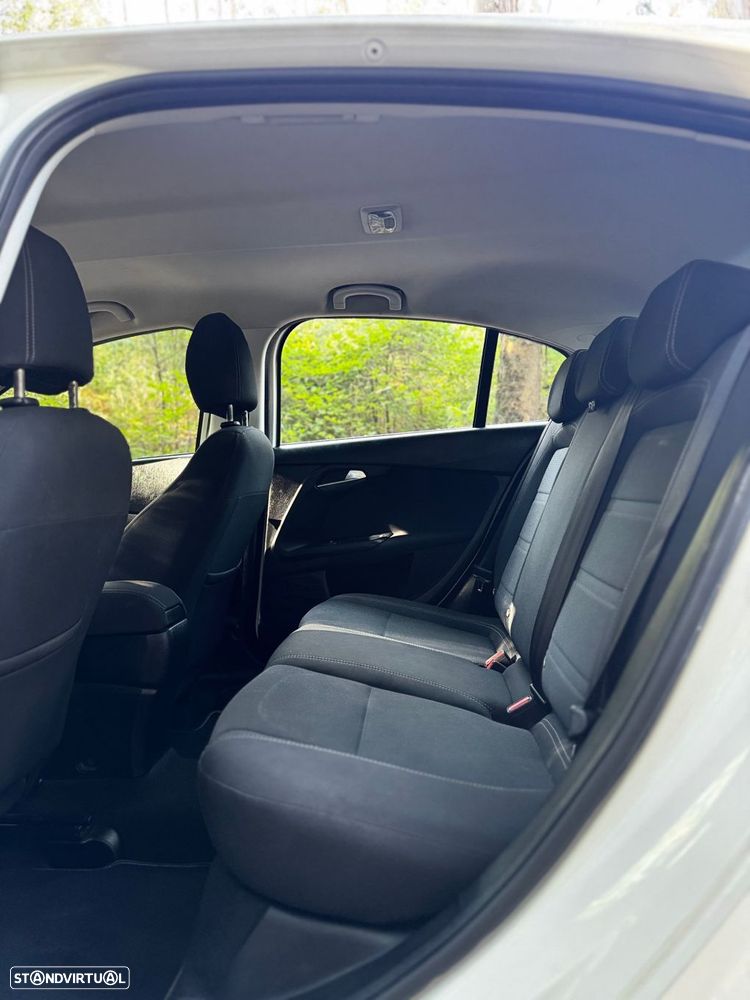 Fiat Tipo 1.3 MultiJet Life - 23