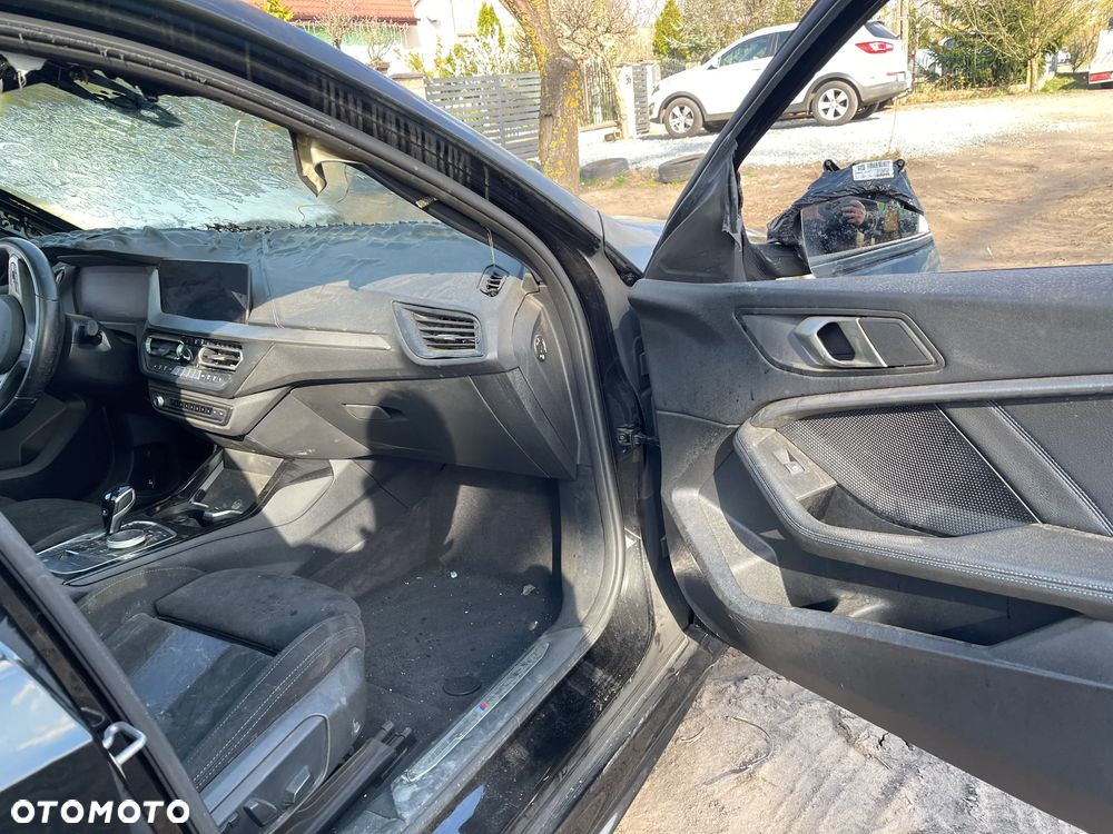 BMW Seria 1 118i Edition M Sport Shadow - 17