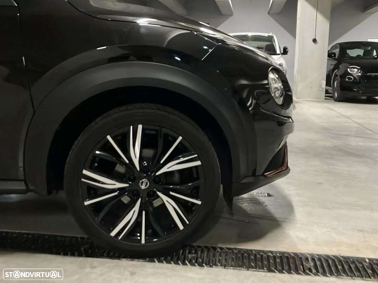 Nissan Juke 1.0 DIG-T N-Design C.Two Tone B.DCT - 10
