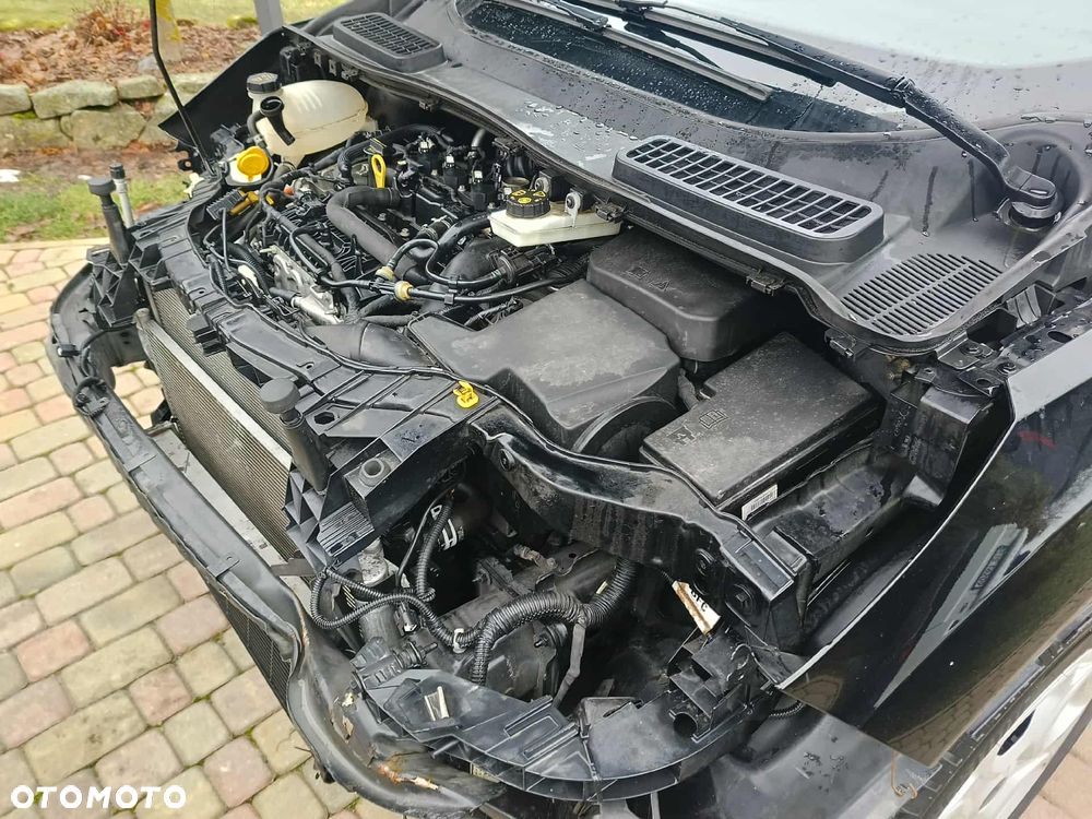 Ford Kuga 1.5 EcoBoost 2x4 Trend - 9