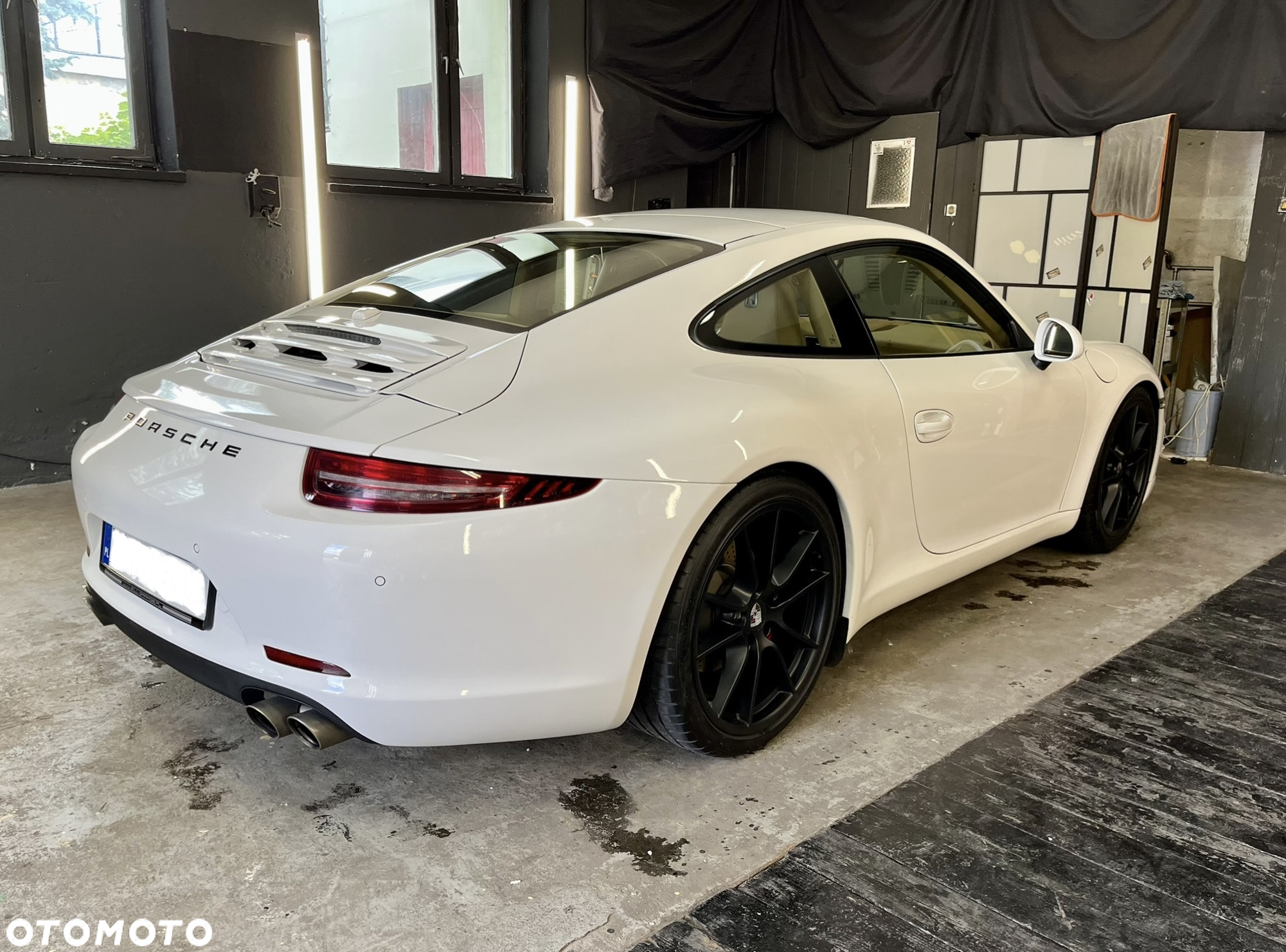 Porsche 911 Carrera S PDK - 18