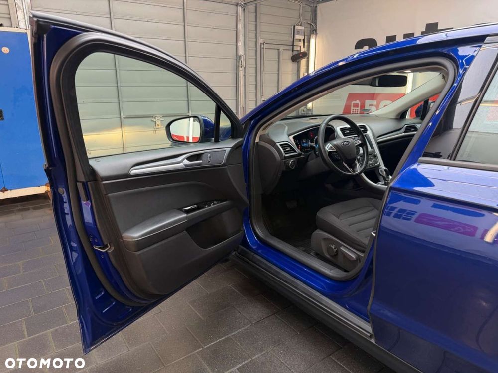 Ford Mondeo - 19
