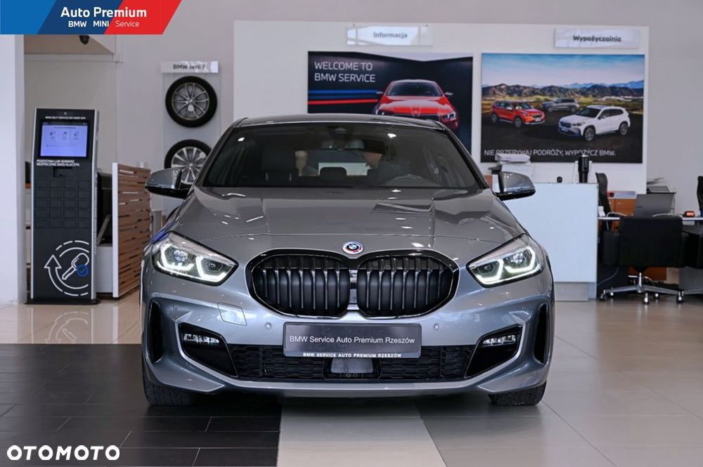 BMW Seria 1 118i - 3