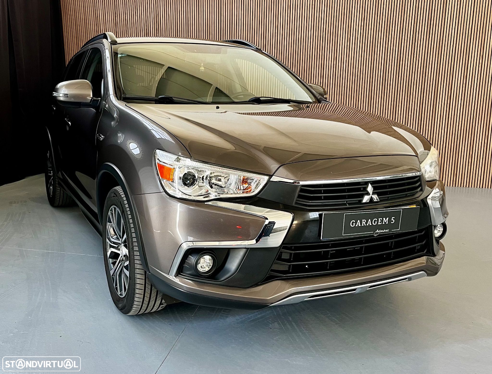 Mitsubishi ASX 1.6 DI-D Intense - 1