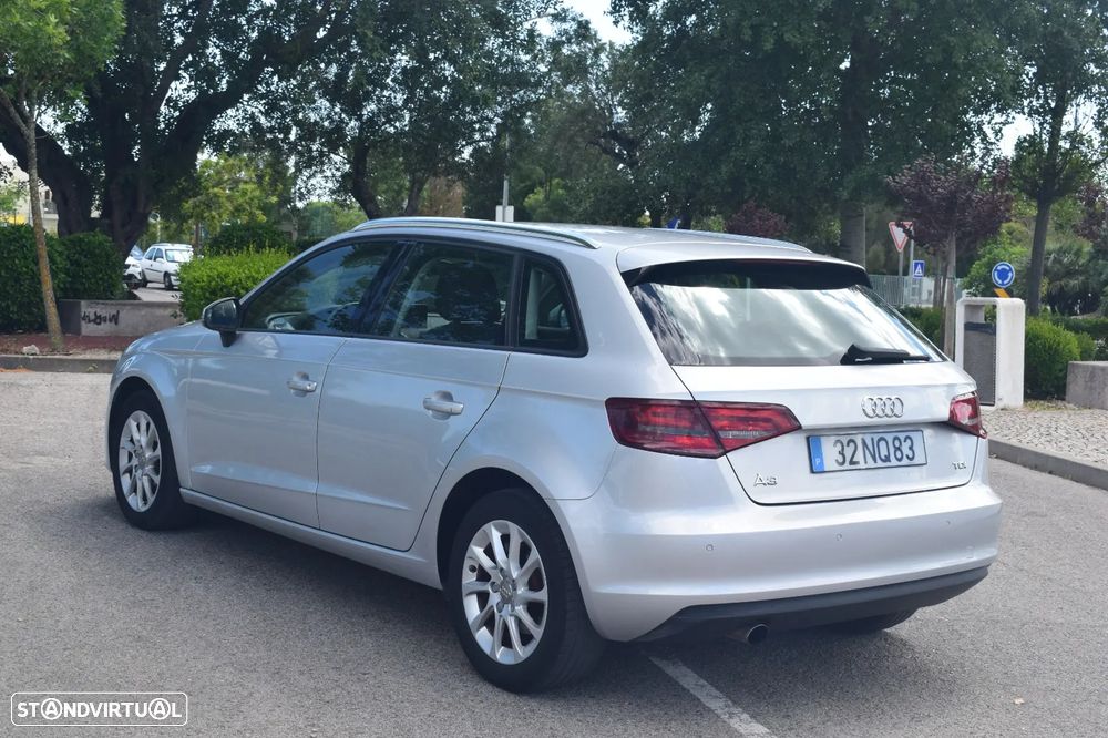 Audi A3 Sportback 1.6 TDI Advance - 5