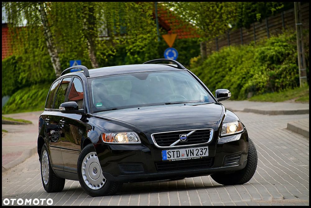 Volvo V50 1.6D DPF Momentum - 1