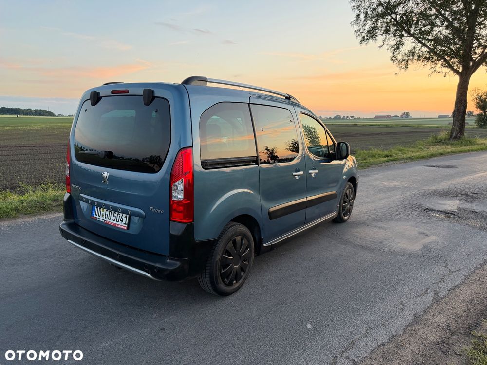 Peugeot Partner HDi FAP 110 Family - 8