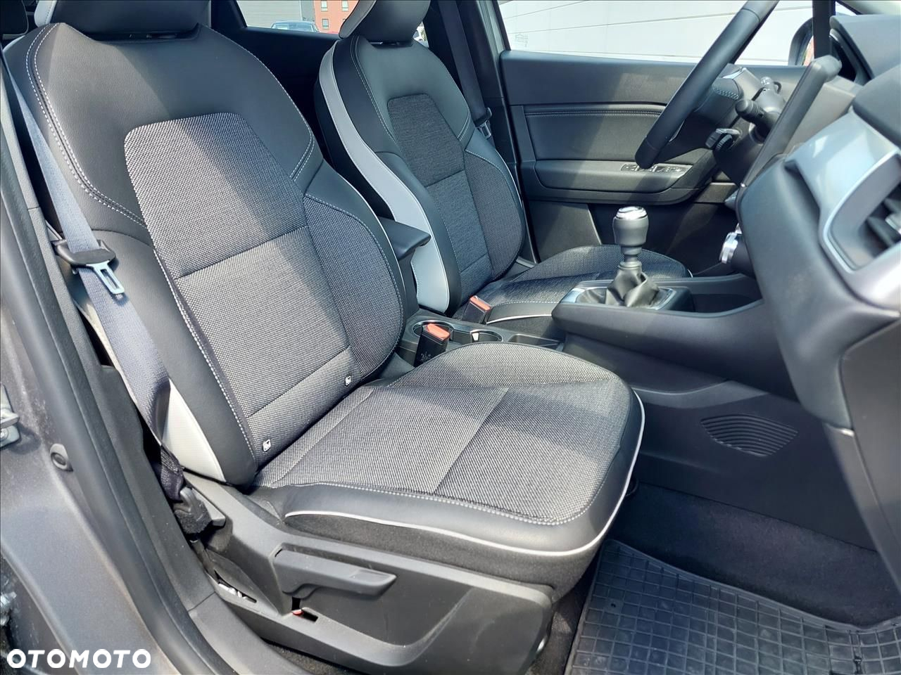 Renault Captur - 8