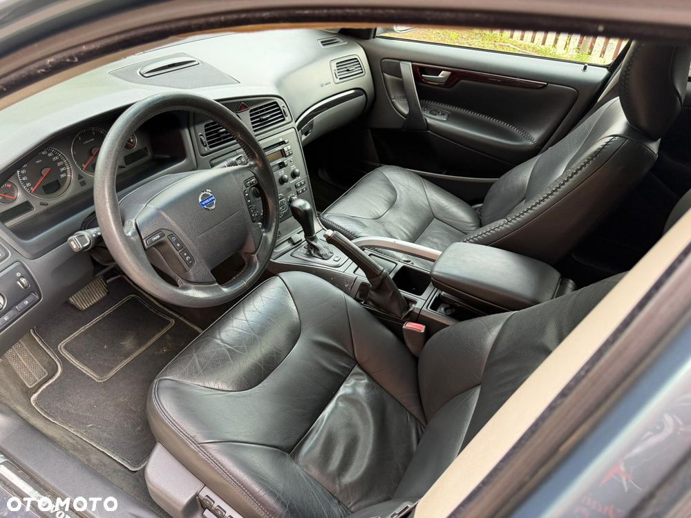 Volvo XC 70 - 10
