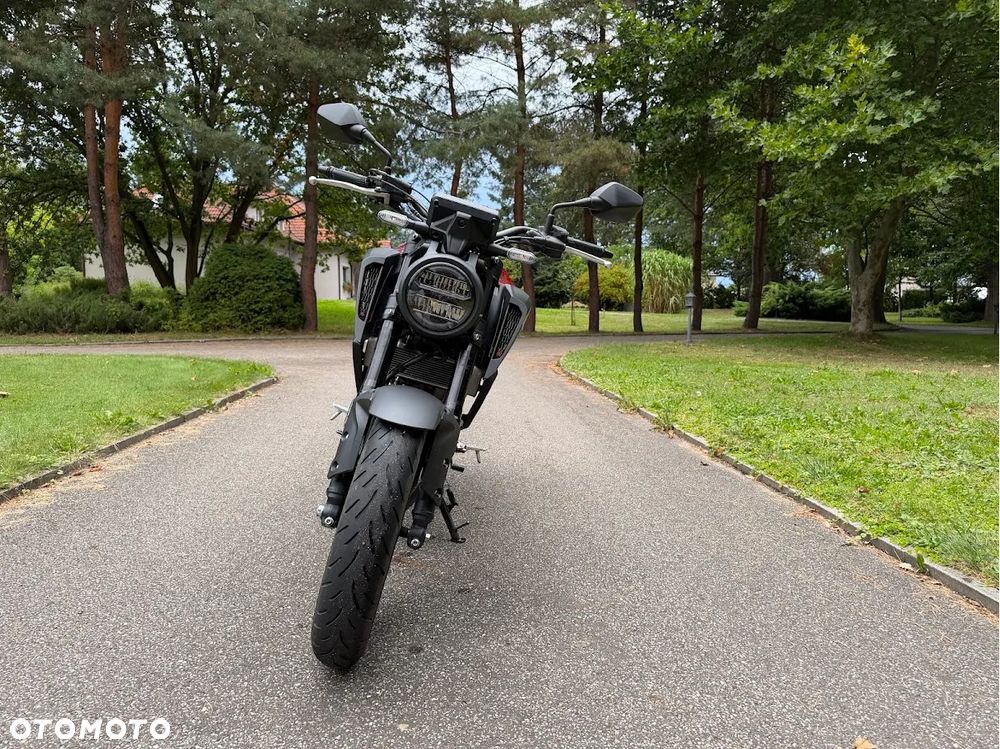 Honda CB - 4