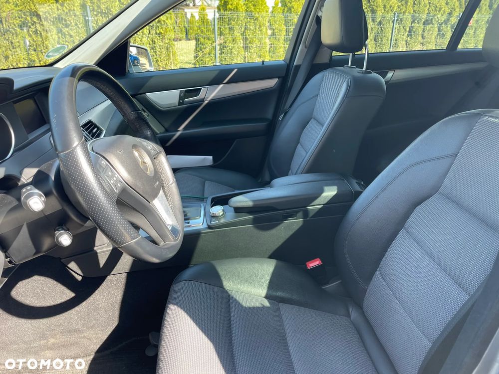 Mercedes-Benz Klasa C 180 (BlueEFFICIENCY) 7G-TRONIC Avantgarde - 9