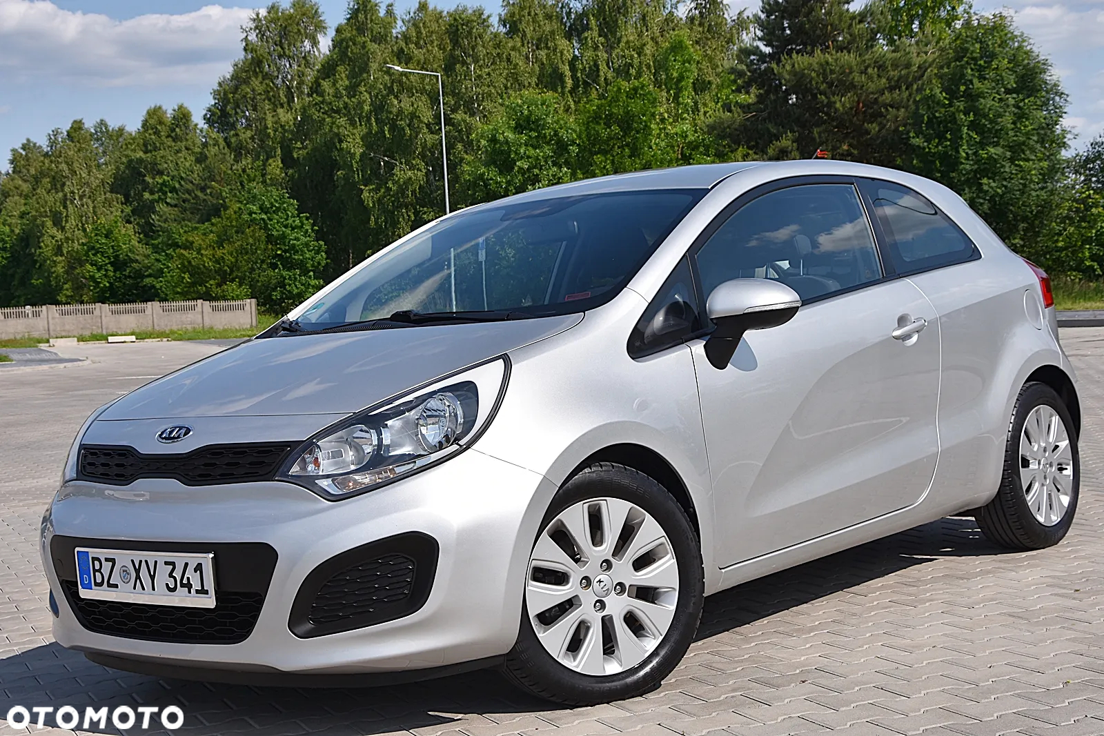 Kia Rio 1.2 Attract - 10