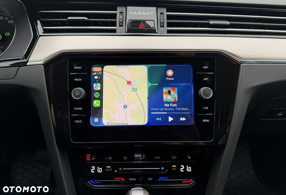 Volkswagen Passat - 27