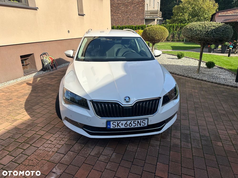 Skoda Superb - 1