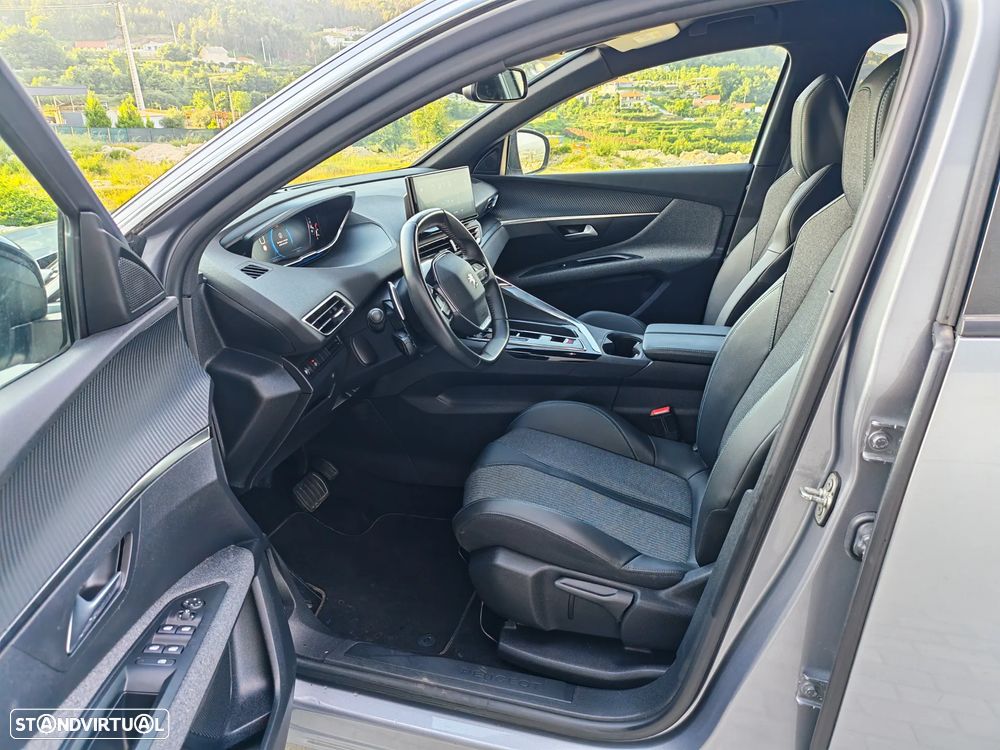 Peugeot 3008 BlueHDi 130 Stop & Start EAT8 Allure - 6