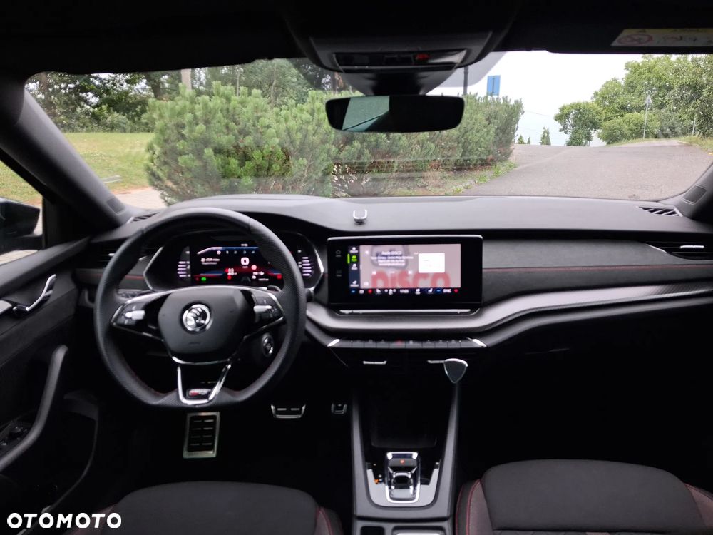 Skoda Octavia 2.0 TDI DSG RS - 5