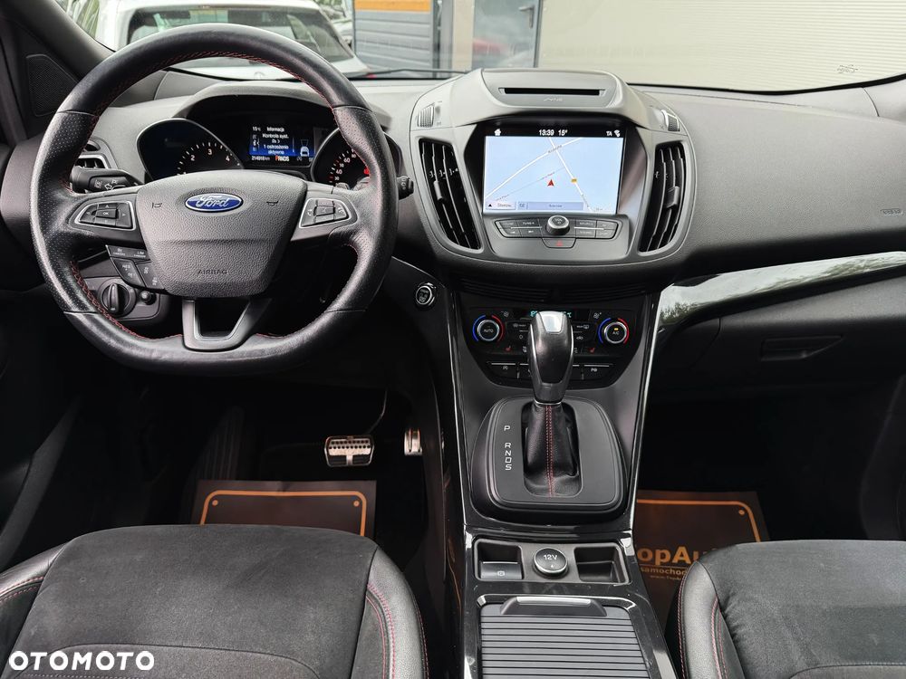 Ford Kuga 2.0 TDCi 2x4 ST-Line - 26