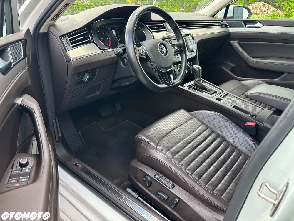 Volkswagen Passat 2.0 TDI Bi-Turbo BMT 4Mot Highline DSG - 5