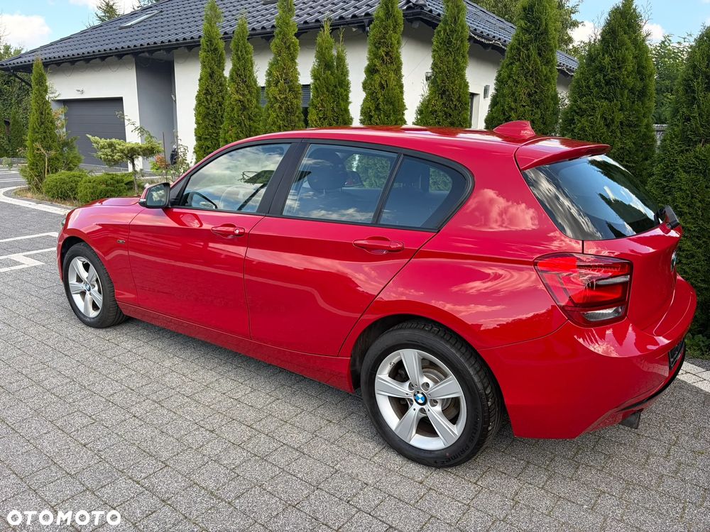 BMW Seria 1 114i Sport Line - 10