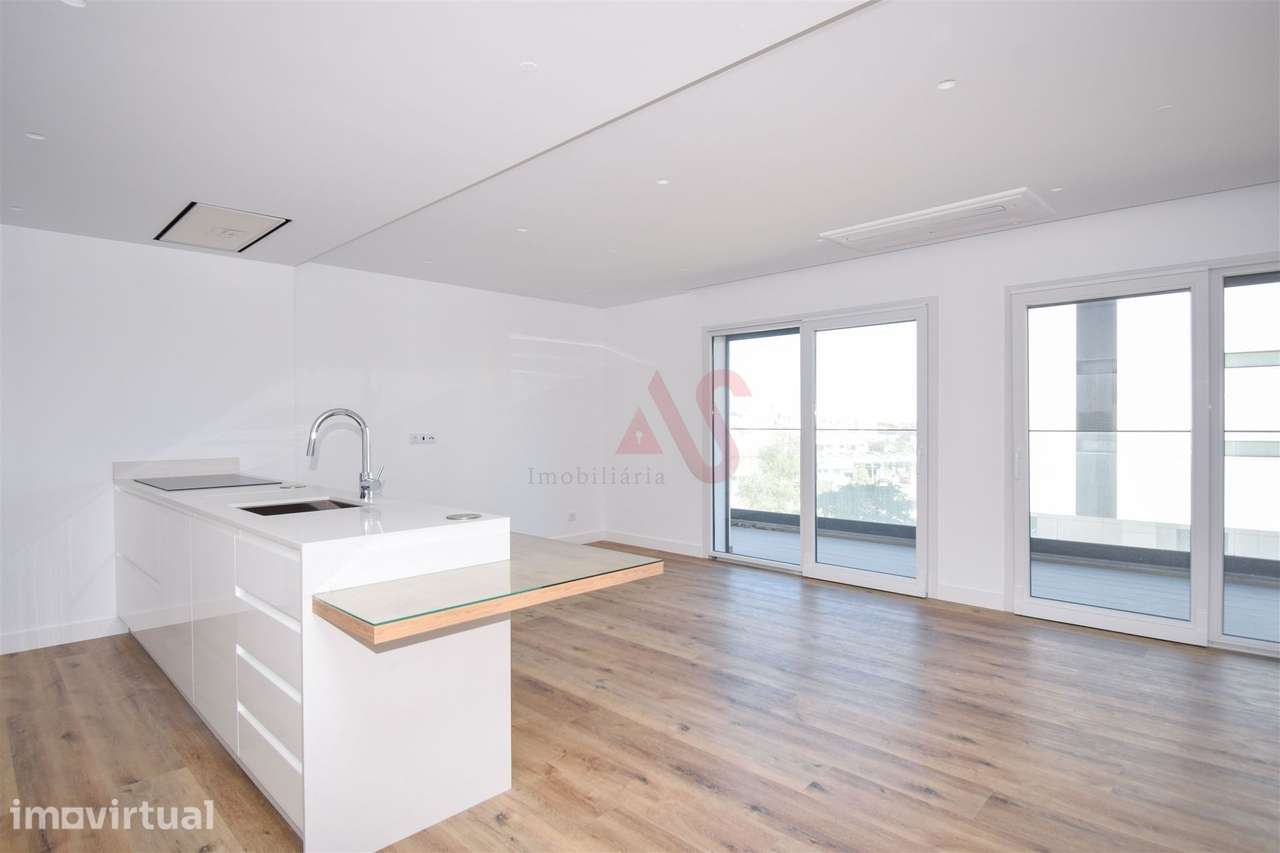 Apartamento T2 NOVO em Famões, Odivelas - Grande imagem: 2/23