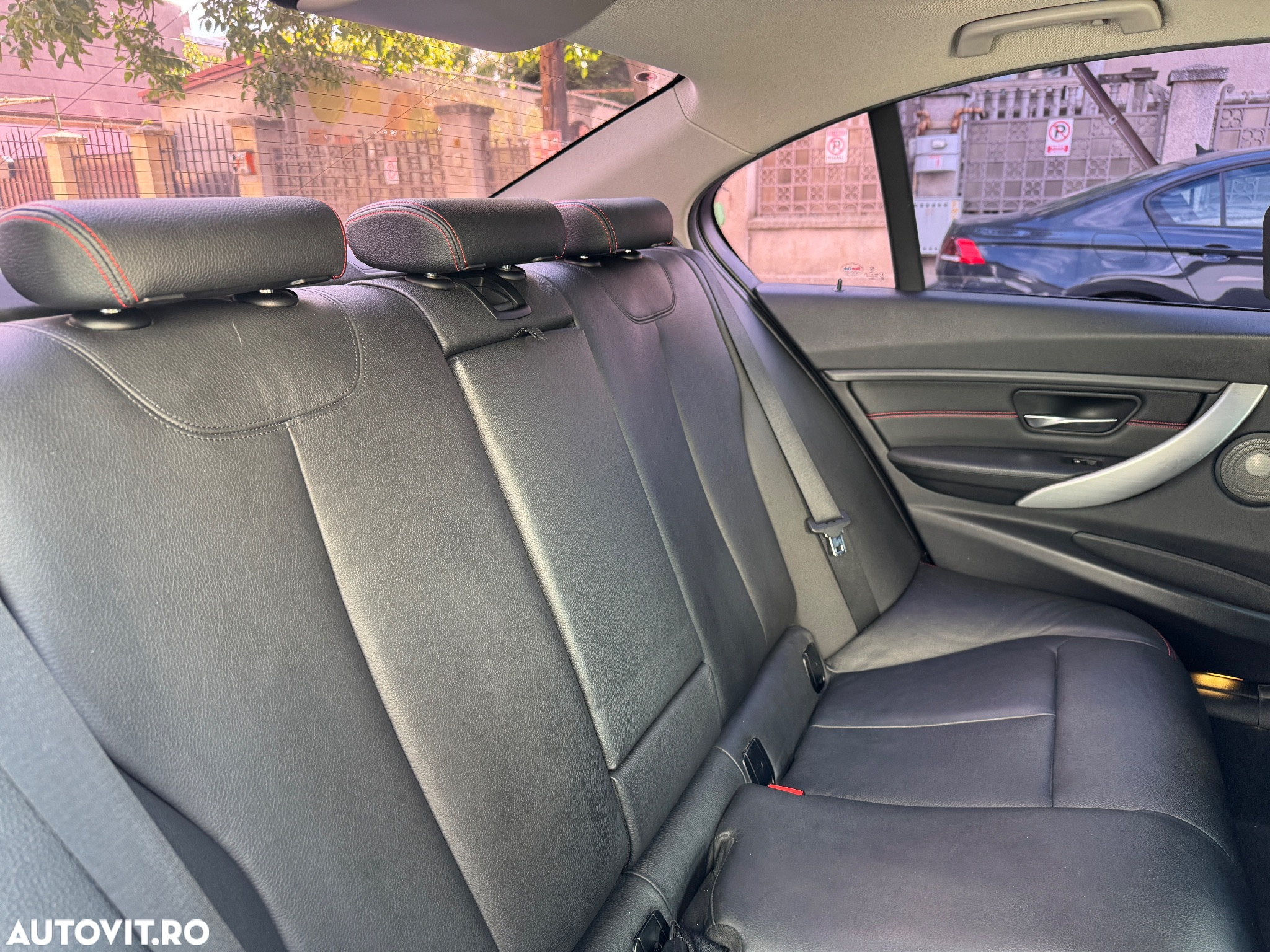 BMW Seria 3 - 11