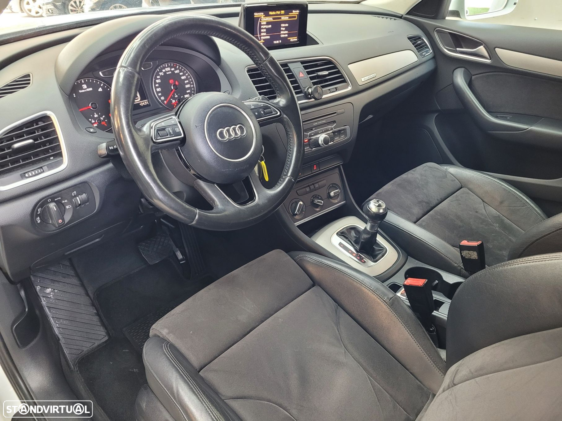 Audi Q3 2.0 TDI quattro S-tronic - 8