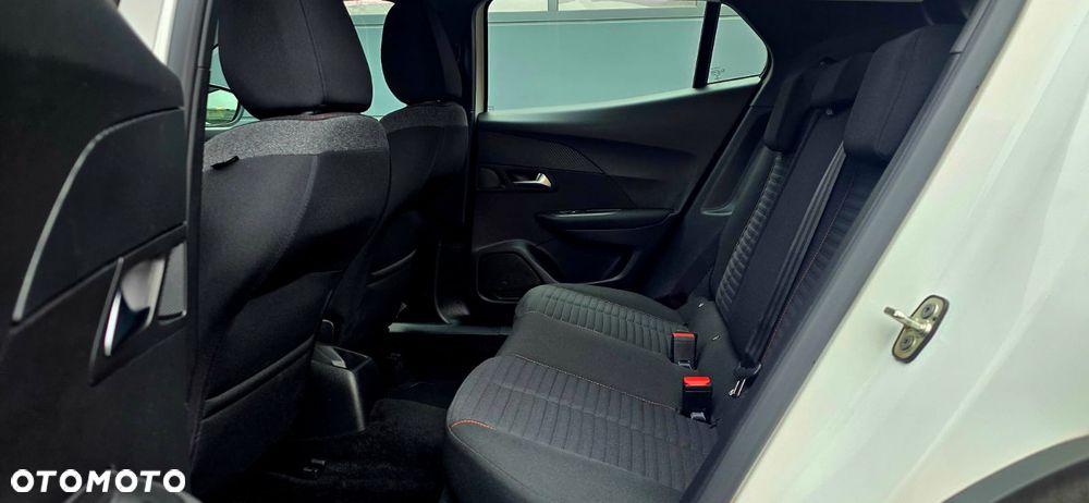 Peugeot 2008 - 19