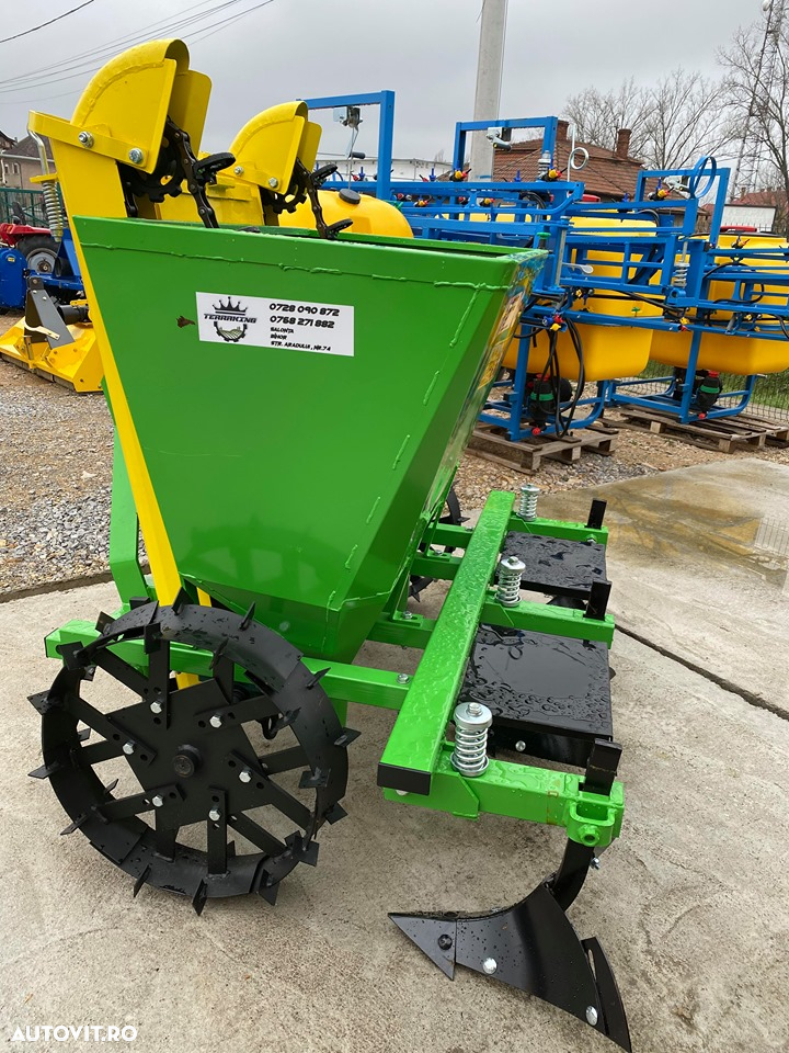 Terraking Plantator de cartofi pe 2 randuri cu fertilizare - 2